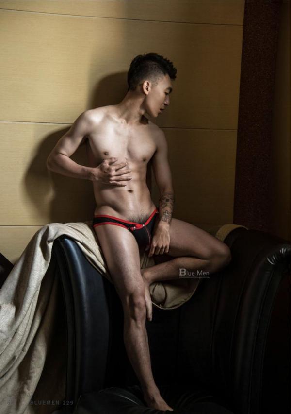 Blue-Men-No.231-EbookVideo