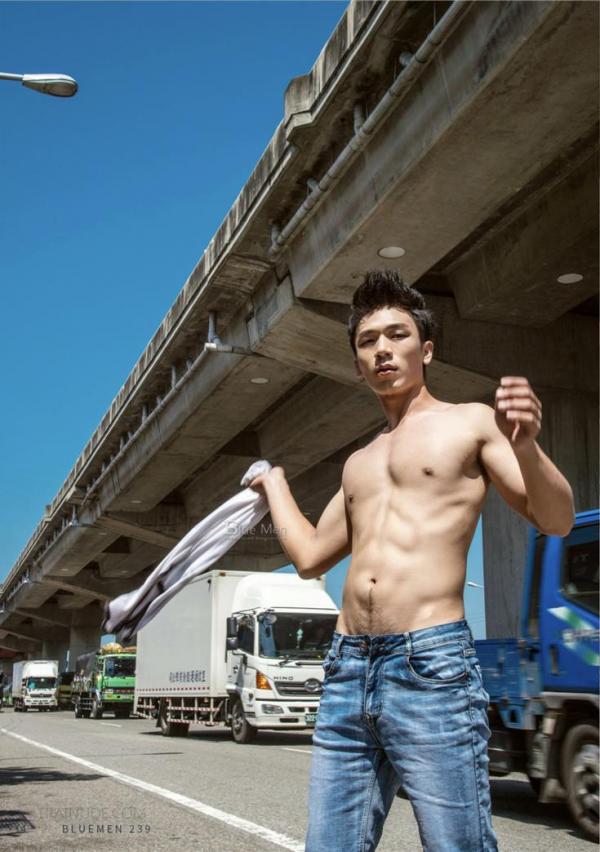 Blue-Men-No.239-EbookVideo