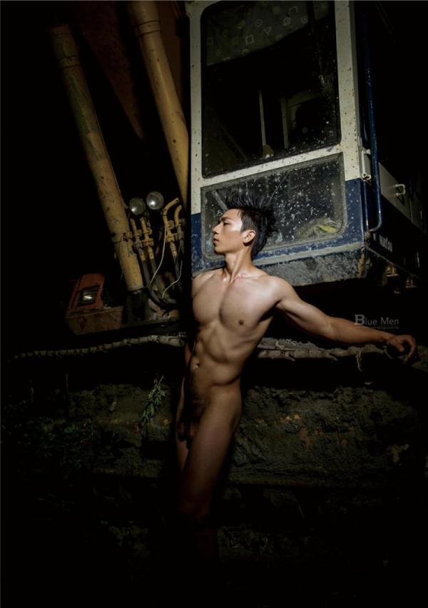 Blue-Men-No.239-EbookVideo