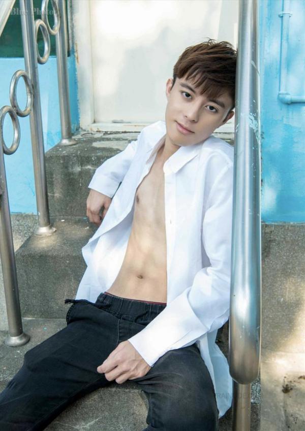 Blue-Photo-No.78-Ebook