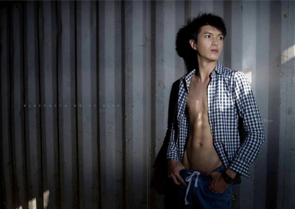 Blue-Photo-No.93-EbookVideo