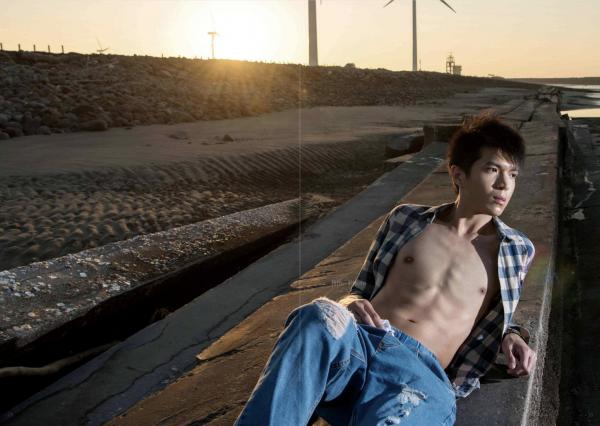 Blue-Photo-No.93-EbookVideo