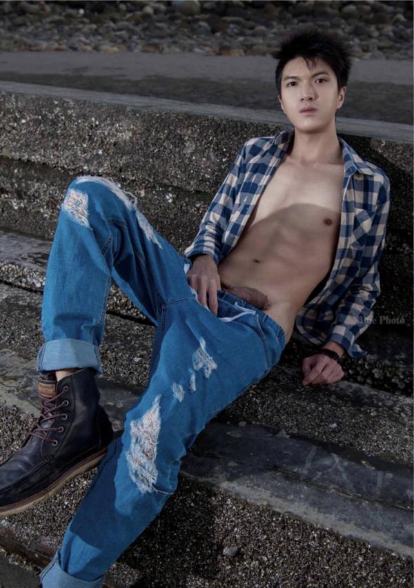 Blue-Photo-No.93-EbookVideo