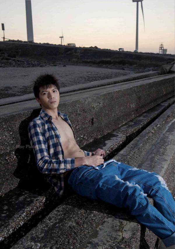 Blue-Photo-No.93-EbookVideo