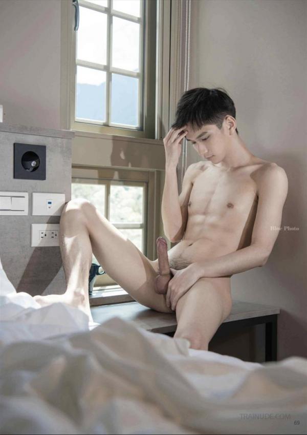 Blue-photo-64-–-River-EbookVideo