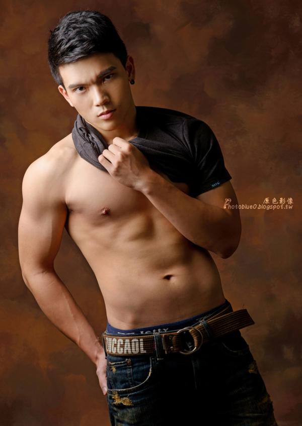 BlueMan-10-:-Sex-And-Model