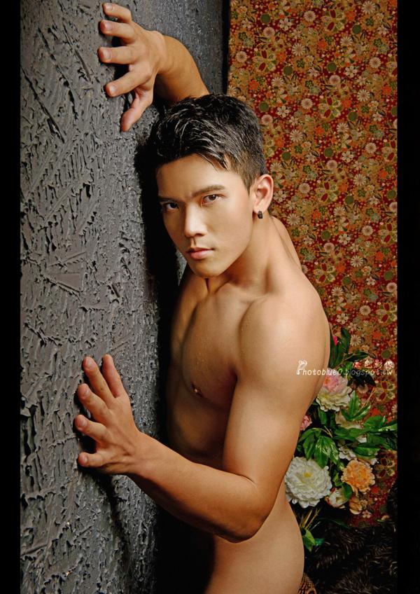 BlueMan-10-:-Sex-And-Model