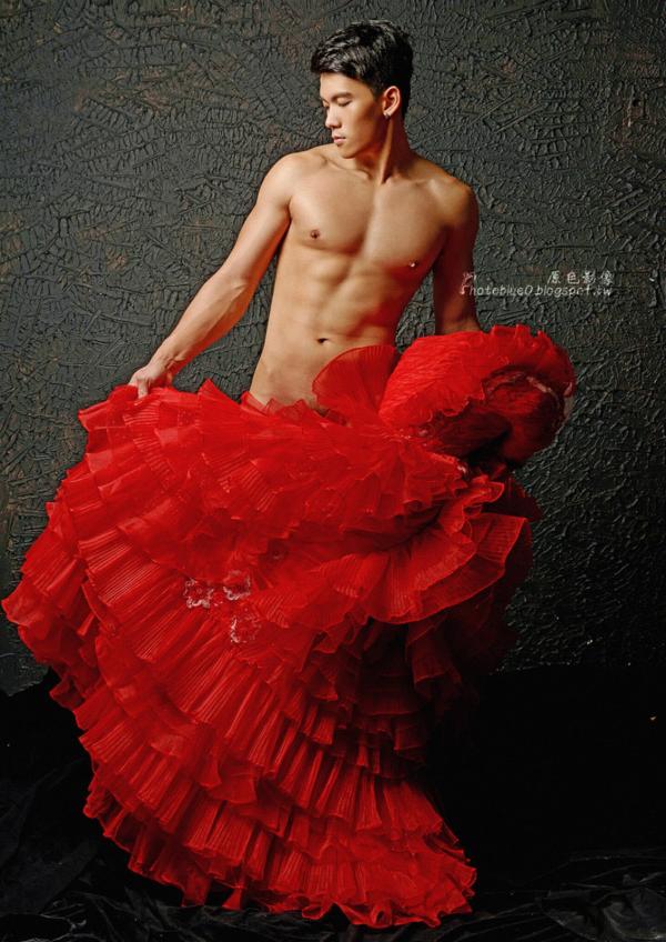 BlueMan-10-:-Sex-And-Model