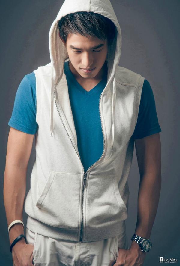 BlueMan-56--Pics--BTS-