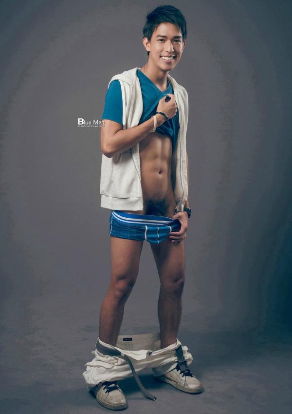 BlueMan-56--Pics--BTS-