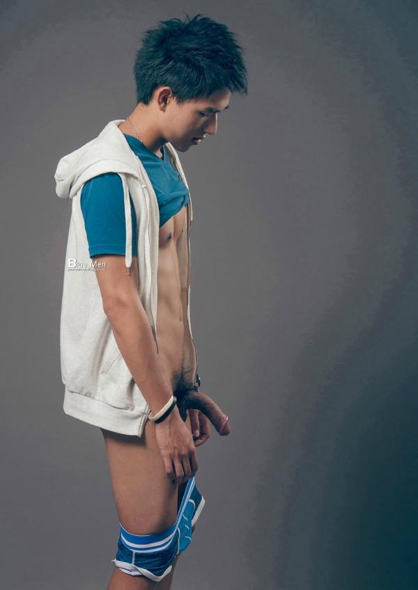 BlueMan-56--Pics--BTS-