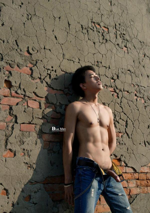 BlueMan-56--Pics--BTS-