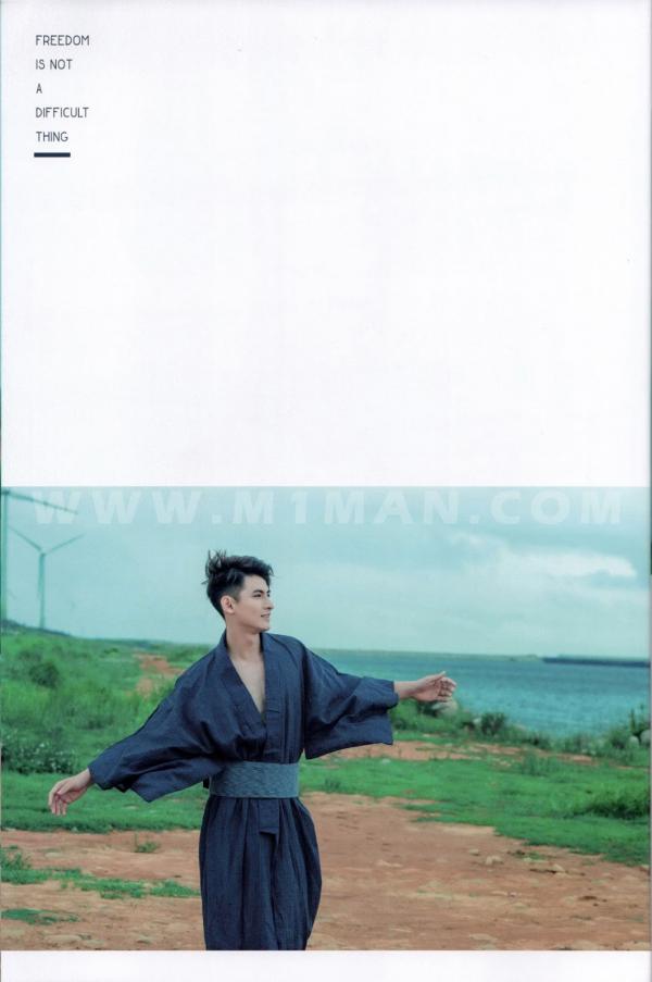 BlueMen-014--Men’s-Milk-Attraction