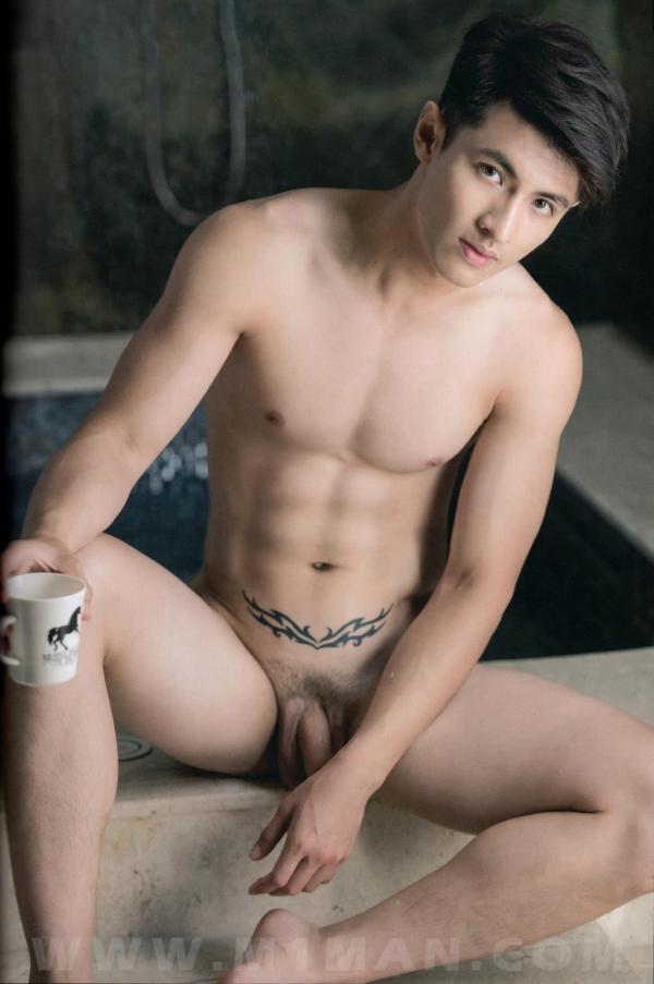 BlueMen-014--Men’s-Milk-Attraction