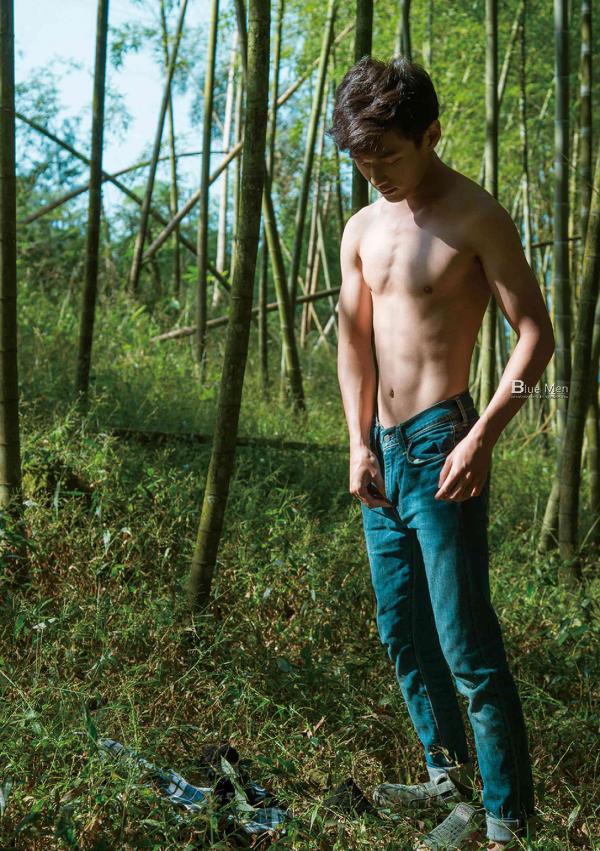 Blueman-Magazine-no.129--Weicheng