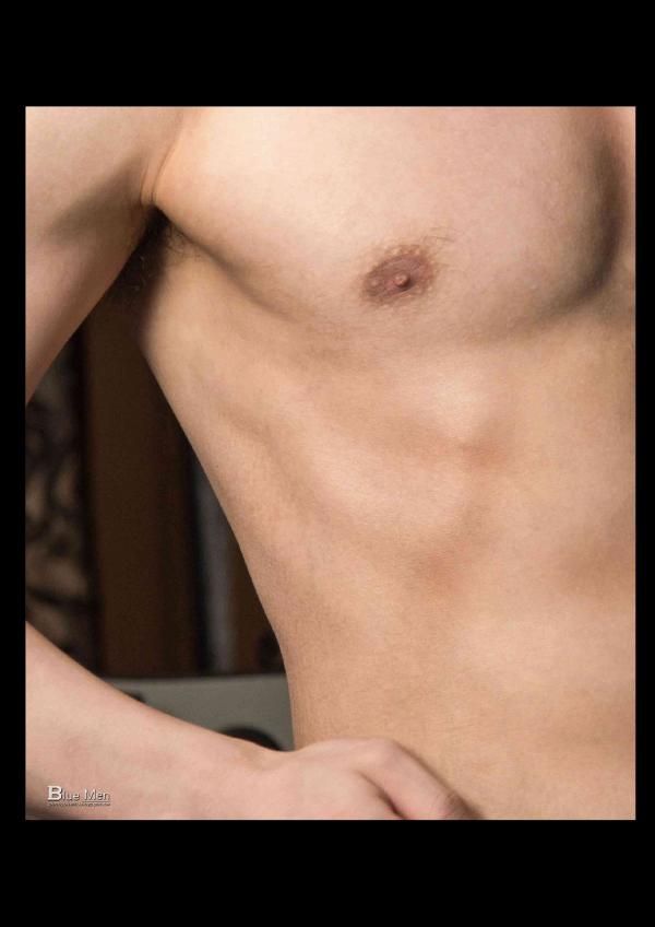 Bluemen-Magazine-no.104--ERIC