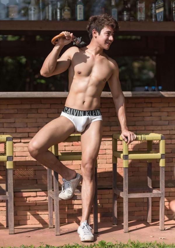 Brothers-Vol.17-Mail