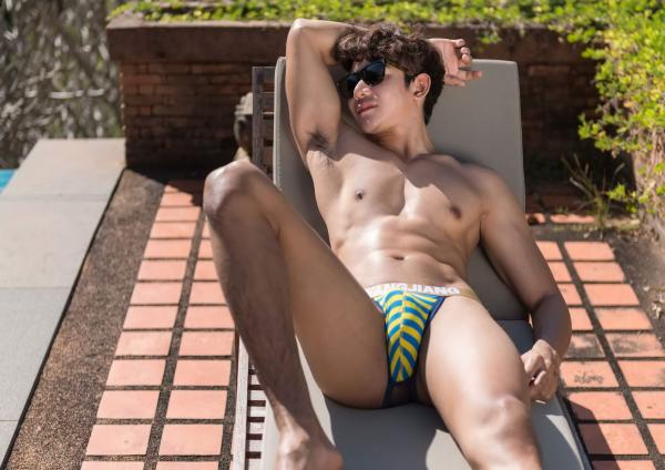 Brothers-Vol.17-Mail