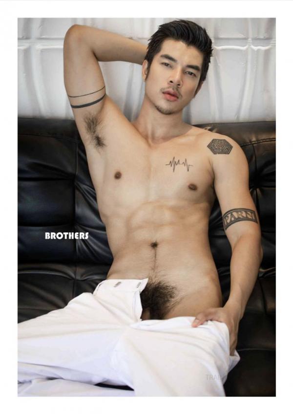 Brothers-Vol.33--Parn