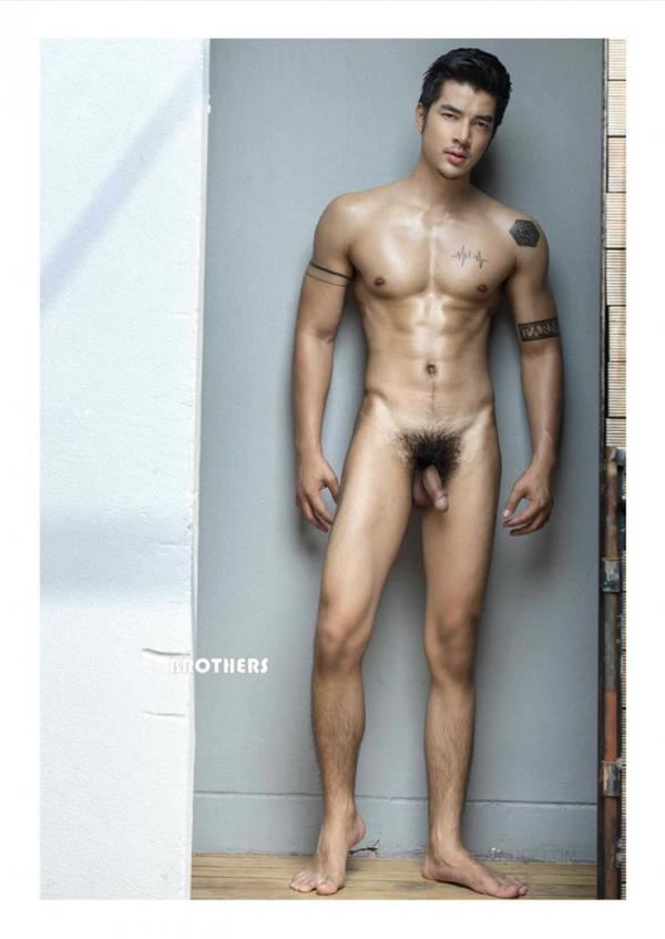 Brothers-Vol.33--Parn