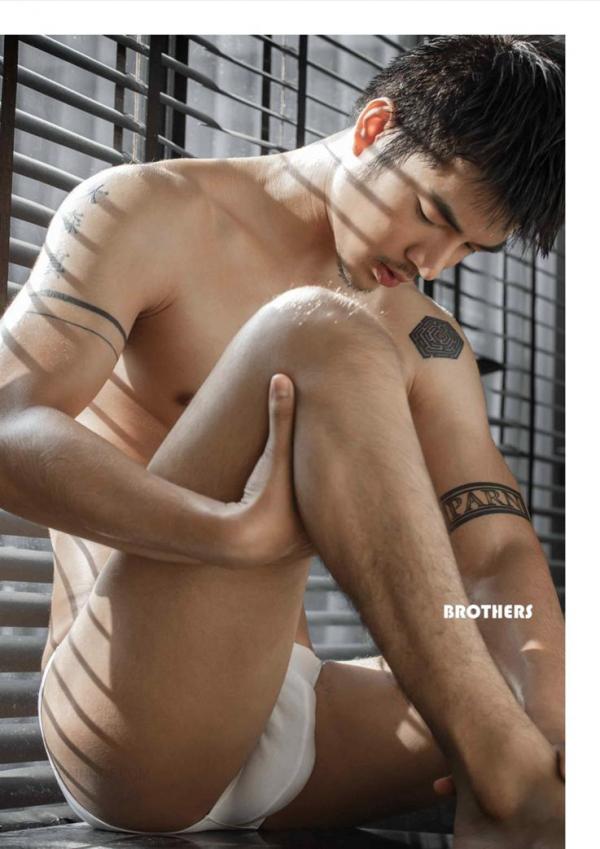 Brothers-Vol.33--Parn