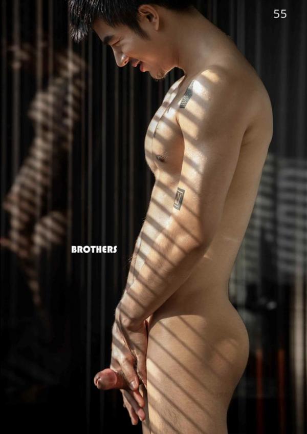 Brothers-Vol.33--Parn