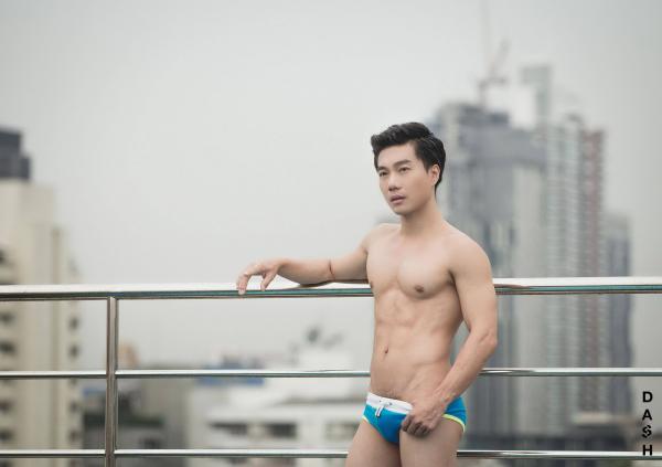 DASH-01-–-Ray-Of-Light