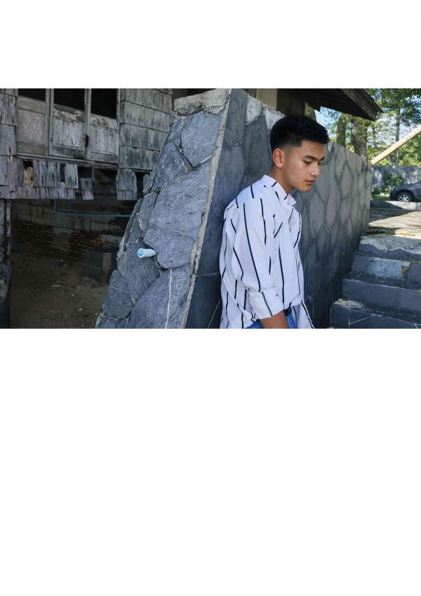 DUDEK-ISSUE-01---A-DAY-FOR-A-PATTAYA-BOY