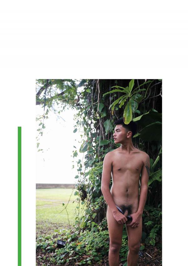 DUDEK-ISSUE-01---A-DAY-FOR-A-PATTAYA-BOY