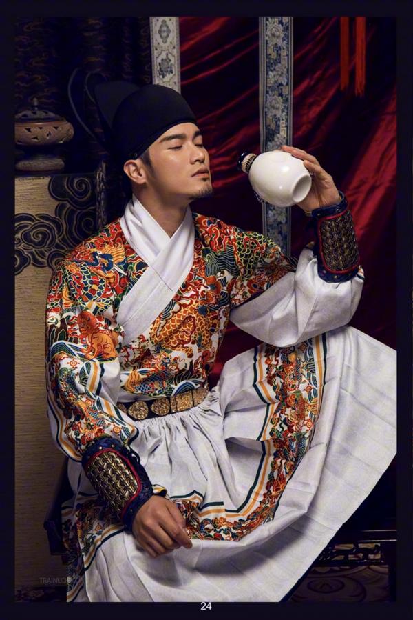DaoXQ.KinG--HOÀNG-THƯỢNG-VÀ-TÔI