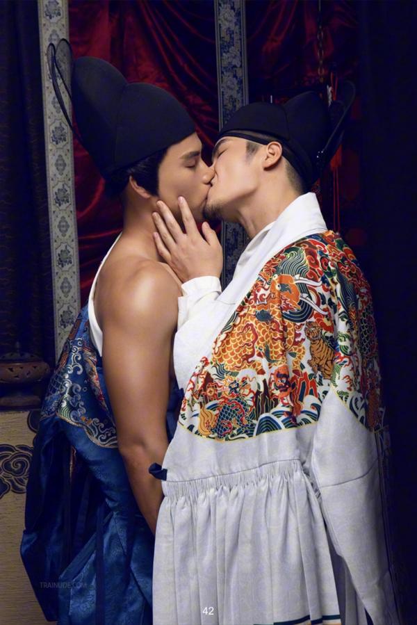 DaoXQ.KinG--HOÀNG-THƯỢNG-VÀ-TÔI