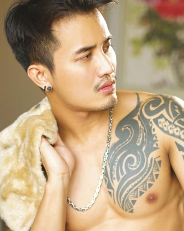 December-Cushy-01--Bheady