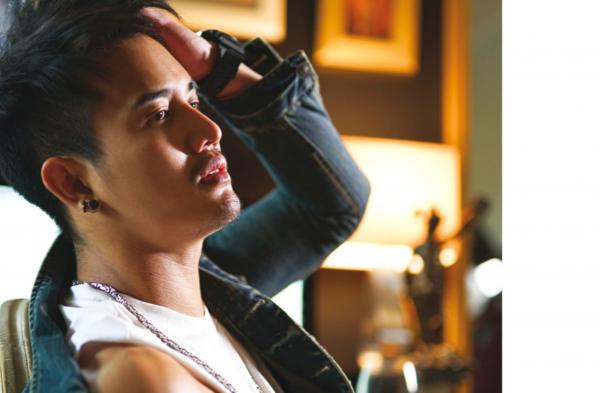 December-Cushy-01--Bheady