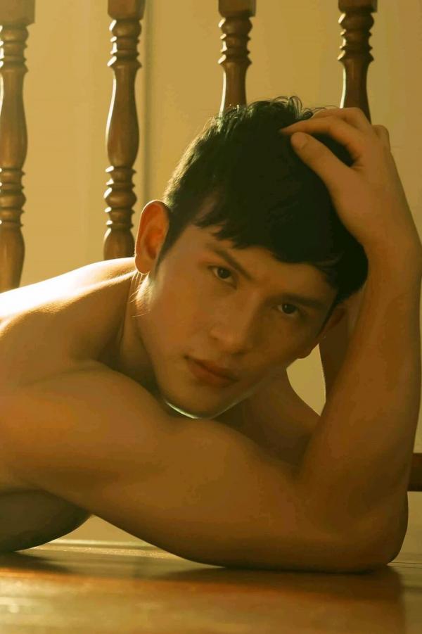 FAP-03--Private-Emotion-Pics--BtS