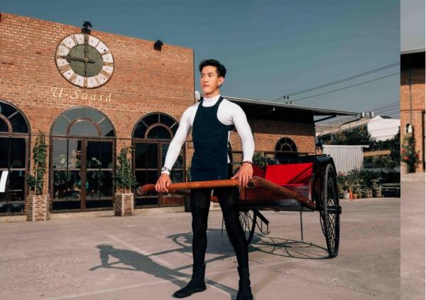 FOXX-04--The-Rickshaw-Man