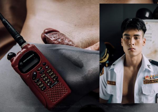 FOXX-vol.-1-–-An-Đức-Quân-Quân-Cua