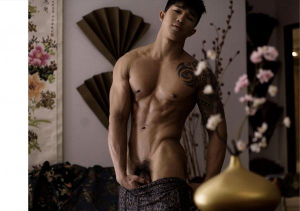 Favorite-X-issue-01--Earth-Woraphong--EbookVideo-