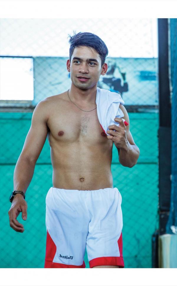 Gemini--12---Nu-Kamchai-Chaiyaau