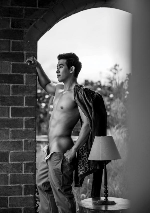 Gemini-11-粗壯農夫-大雞-Win-Nawin-Sinphommas