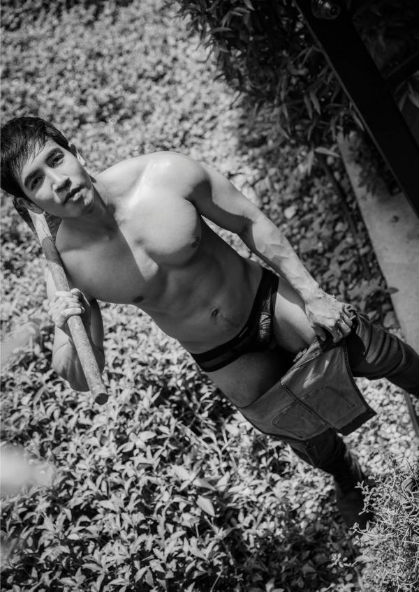 Gemini-11-粗壯農夫-大雞-Win-Nawin-Sinphommas