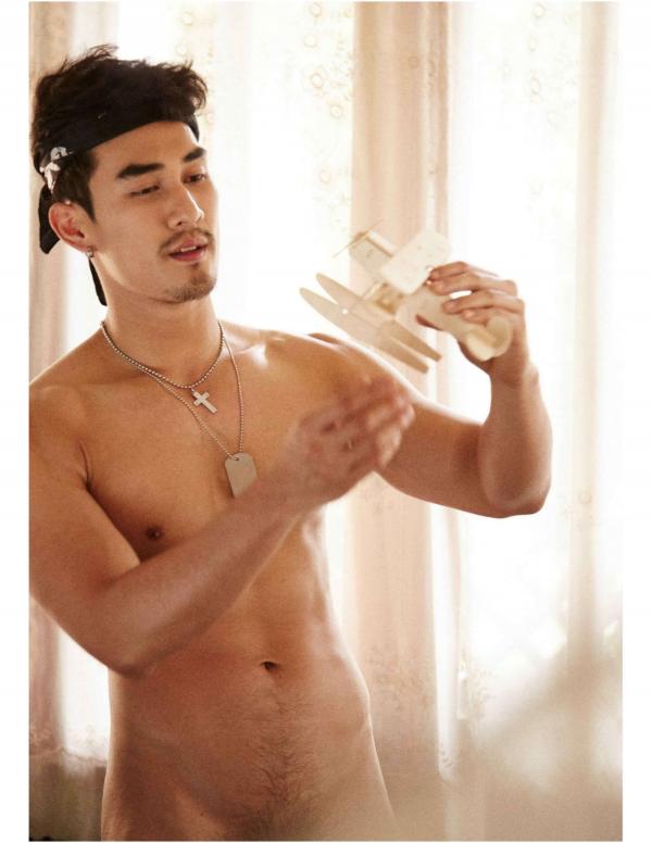 HABITSMEN-01--Dew-Nattapong-Promsing