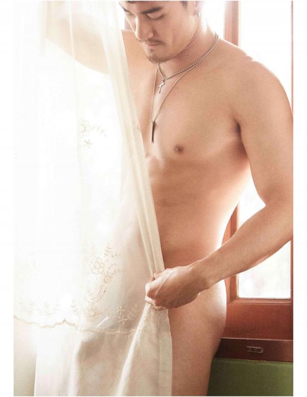 HABITSMEN-01--Dew-Nattapong-Promsing