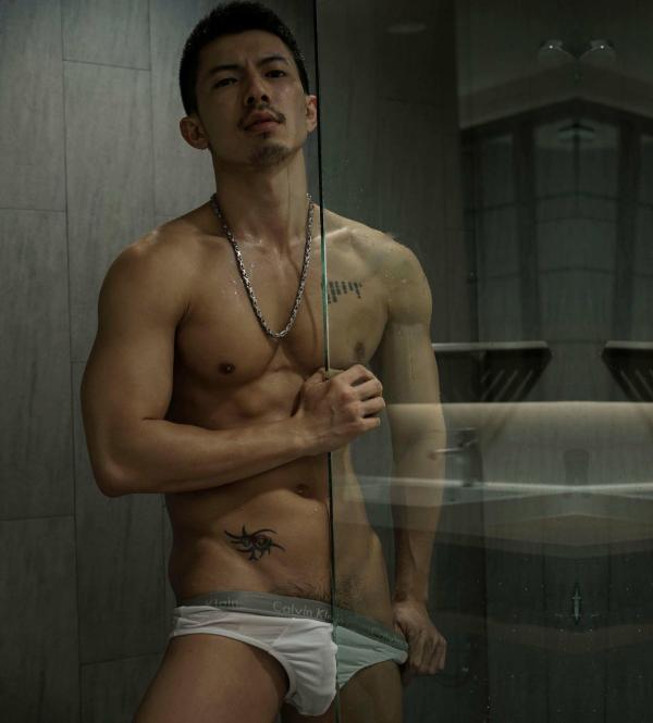 Homme-vol1--Silveron