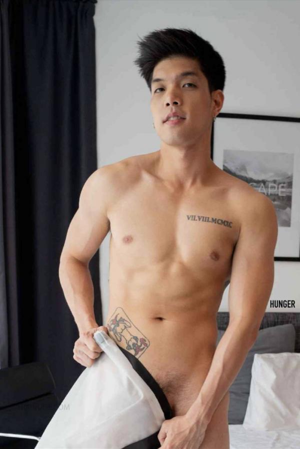 HunGer-Homme-09--ARM-Akkharat