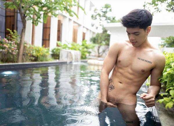 HunGer-Homme-09--ARM-Akkharat