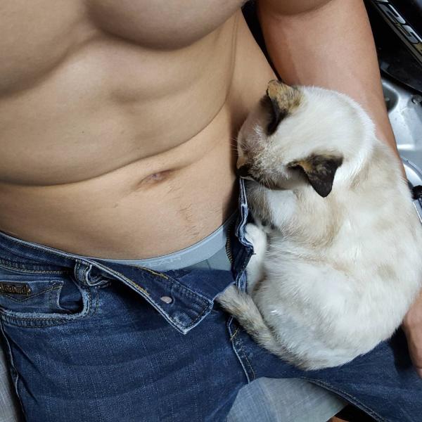 Hunger-Homme--Ice-Ratawit