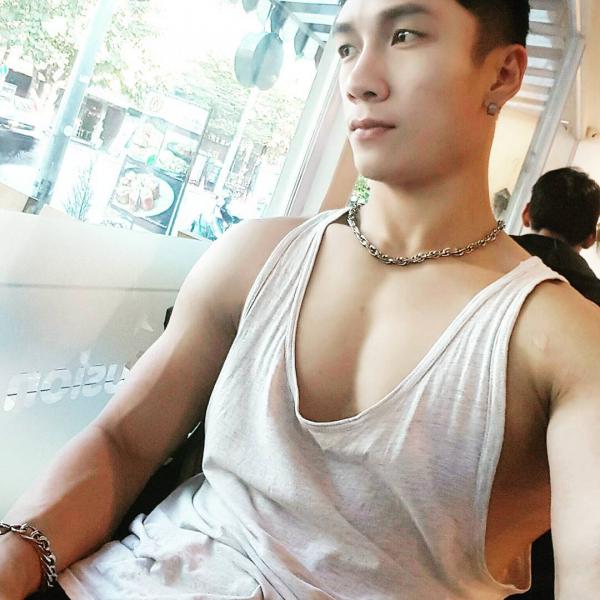 Hunger-Homme--Ice-Ratawit