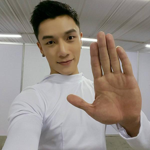 Hunger-Homme--Ice-Ratawit