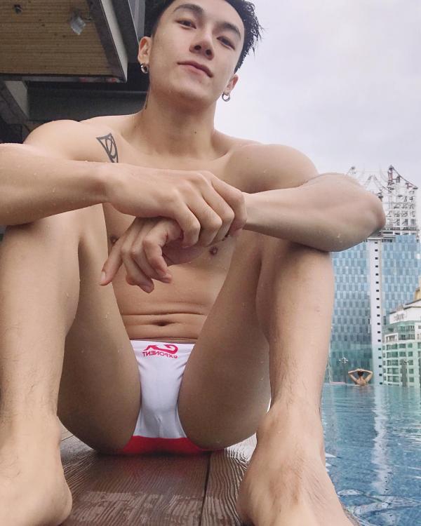 Hunger-Homme--Ice-Ratawit