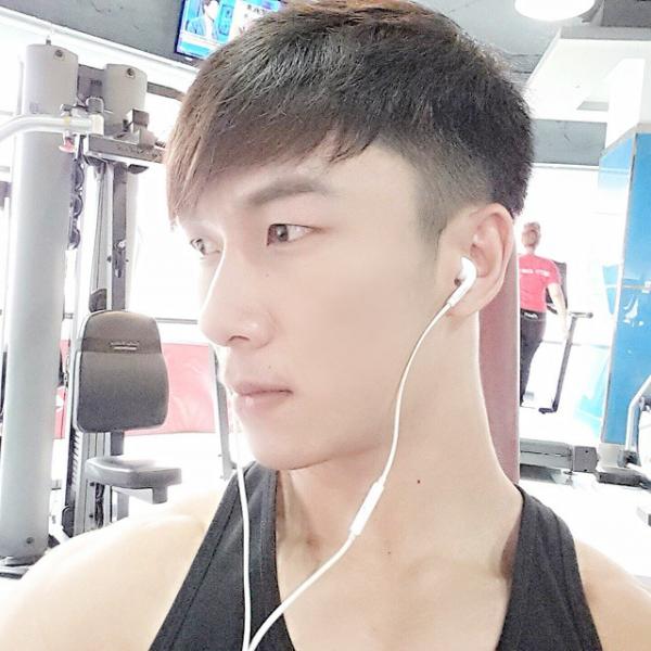 Hunger-Homme--Ice-Ratawit